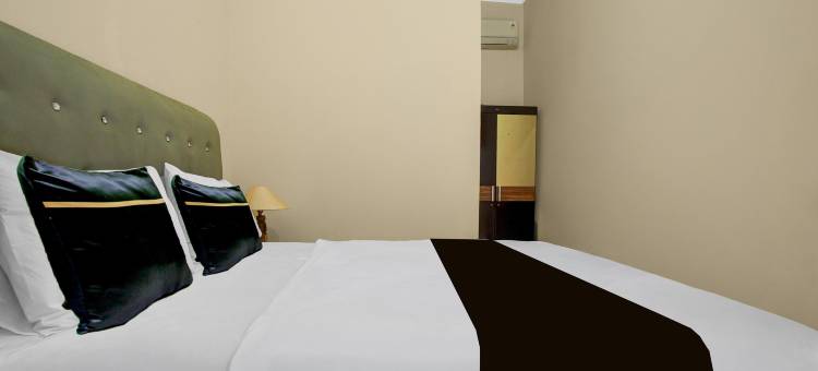 Djatmiko别墅OYO 95262酒店家庭伊斯兰教法(OYO 95262 Hotel Djatmiko Villa's Family Syariah)图片