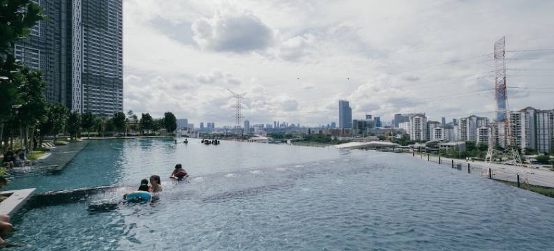 M Vertica Tower E by FEEL HOME图片