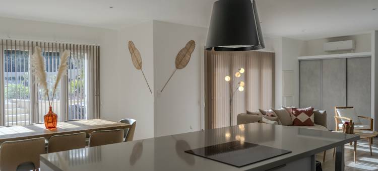 Château de L'Insolas = 安索拉斯城堡(Château de l'insolas)图片