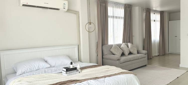 廊曼近机场极简风格度假屋(Minimalist style house in Don Mueang, near the airport)图片