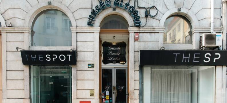 阿露比雅格兰德彭沙住宅酒店(Grande Pensão Residencial Alcobia)图片