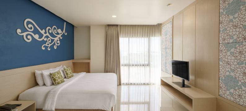 阿斯皮拉碧甲盛(Aspira Petchkasem)图片