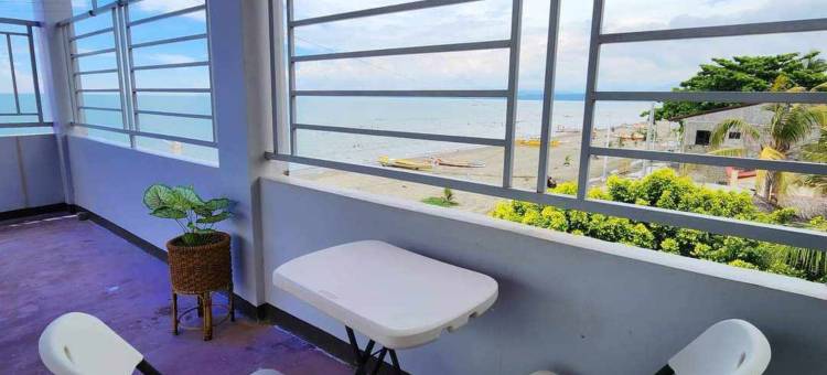 North Villa Transient by RedDoorz图片