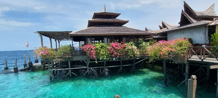 马步岛水上屋度假村(Mabul Water Bungalows)图片