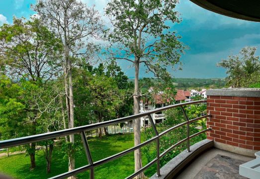 The Golf Lodge Hotel Laem Chabang GolfHotel Overview