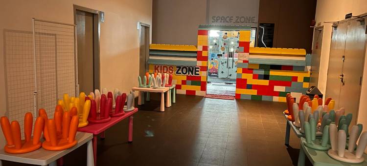 AnR Studio Suite Inside H Elite Building图片