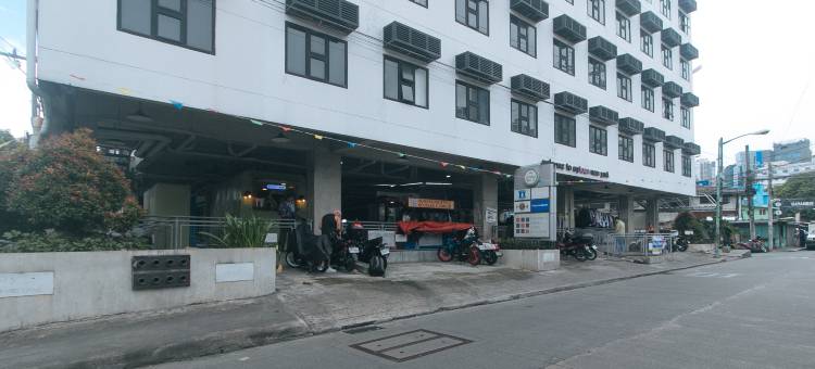 RedDoorz Premium @ MyTown New York图片