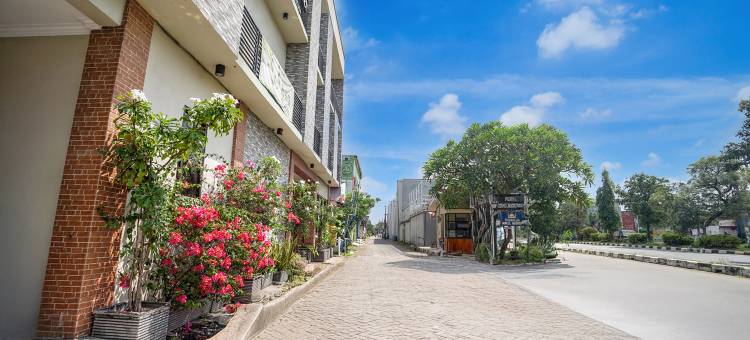 O酒店朱安达机场附近(原Azzahra家庭旅馆·家庭)(Hotel O near Juanda Airport formerly Azzahra Guest House Family)图片