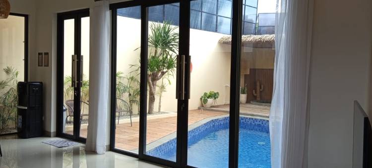 阿罗哈加鲁特别墅(Villa Aloha Garut)图片