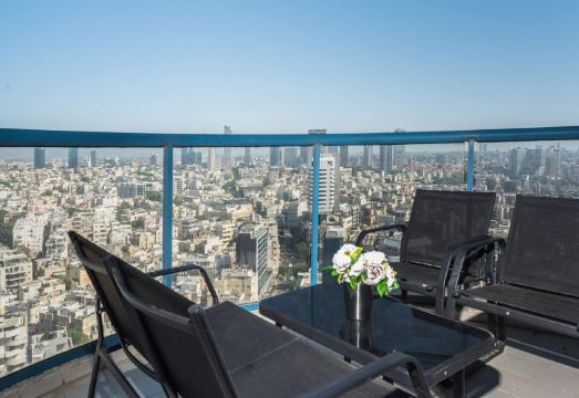 Stylish Apt w Skyline View Balcony By Sea N' Rent Hotel Overview