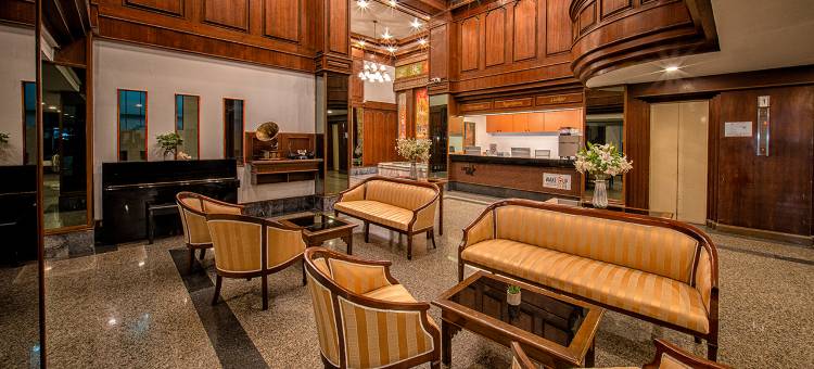 B2四色菊精品经济酒店(B2 Sisaket Boutique & Budget Hotel)图片