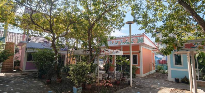 Koniix Maiyok Resort Ko Sichang图片