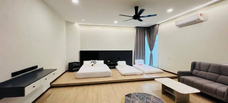 3KM to UTAR Sungai Long | Party House, 45Pax 20Car图片