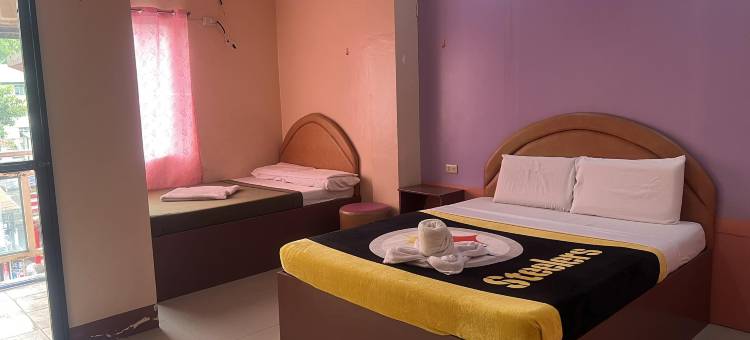 Rielena Plaza Hotel and Suites图片