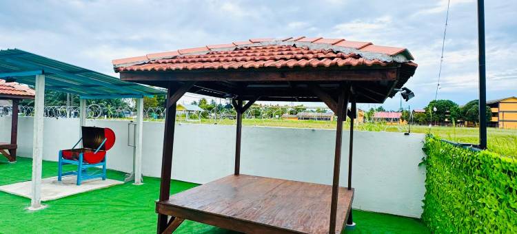 Teratak EppyHoney'S BBQ & Swimmming pool near beach图片