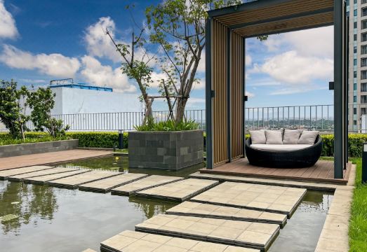 Stylish Studio SouthGate Apt w/ Pool, Gym, NetflixHotel Overview