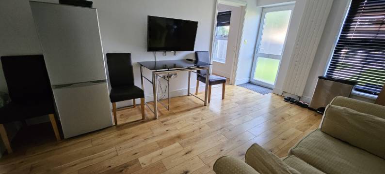 斯努兹登西米德 – 温莎城堡和乐高乐园(SnoozeDen Westmead – Windsor Castle & Legoland)图片