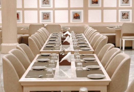 HOTEL MAROON Hotel Overview