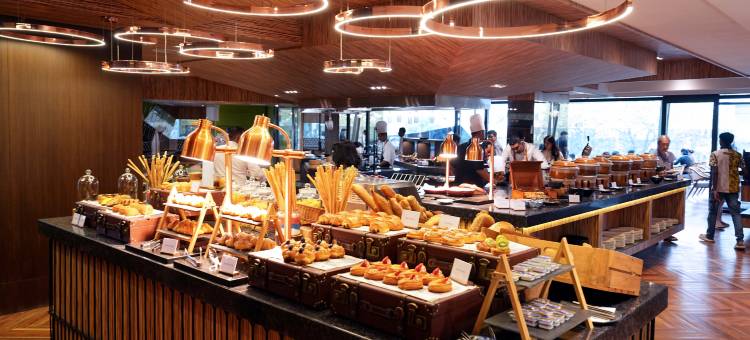 1969 D'Kelly Hotel图片