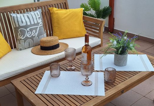 Apartments Teo and Mary Hotel Overview