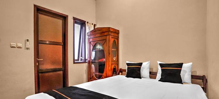 OYO 95211 Duta酒店，巴纽旺宜(OYO 95211 Duta Hotel Banyuwangi)图片