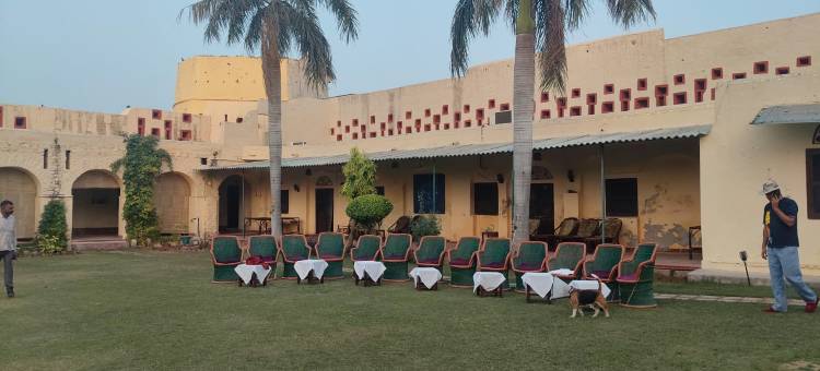 加赫帕彻瓦尔堡酒店(Pachewar Garh Fort)图片