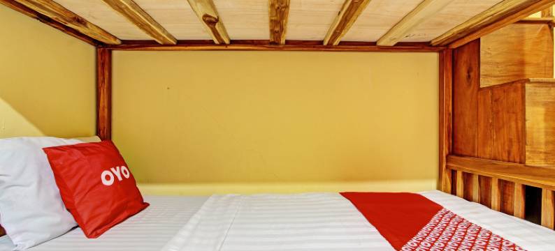 O普里阿德姆86号酒店-靠近默拉皮高尔夫俱乐部-双层床(Hotel O Puri Adem 86 Syariah BunkbedNearMerapi Golf Club)图片