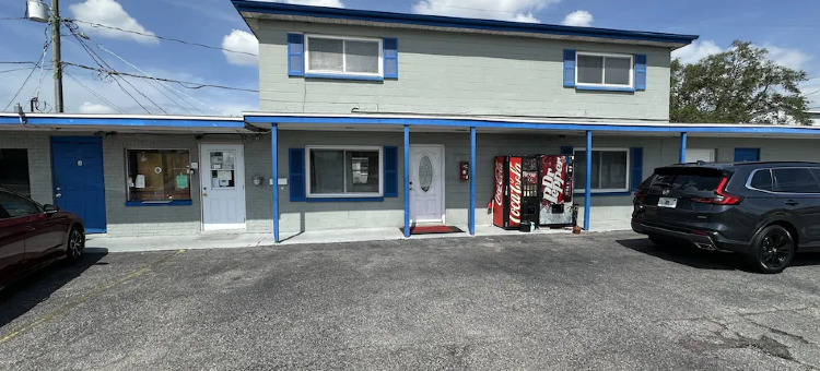 Base Motel By OYO South Tampa图片