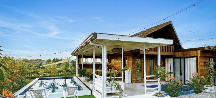 Sundown Farm Stay | Mahogany Villa with Pool图片
