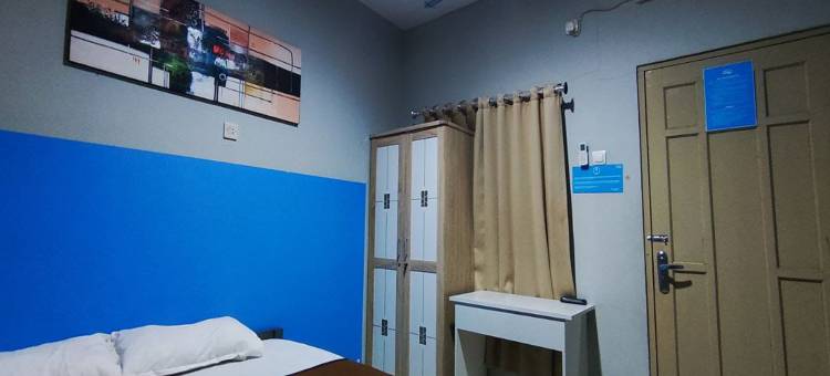 OYO 95060 阿扎法尼伊斯兰民宿(OYO 95060 Ahzafani Homestay Syariah)图片