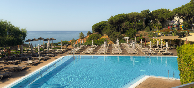 3HB 法莱西亚海滩(3HB Falésia Beach)图片