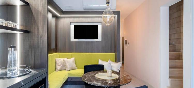 Terra | 2-Bedroom with Shared Kitchen & Balcony – Seafront Location图片