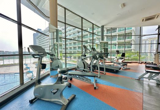 Palazio Mount Austin By Stayrene Hotel Overview