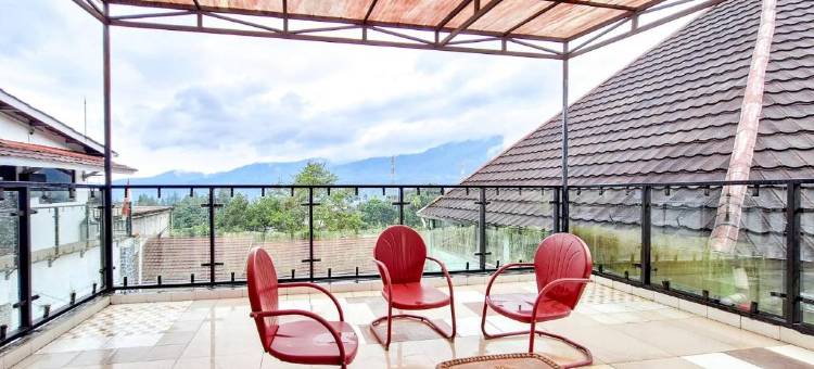RedDoorz at Alvaro Butik Hotel Citeko Puncak图片