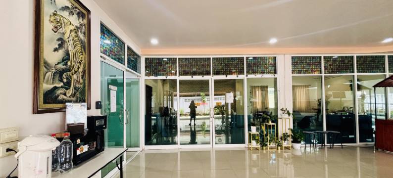 Ree Riverside 酒店(Ree Riverside Hotel)图片