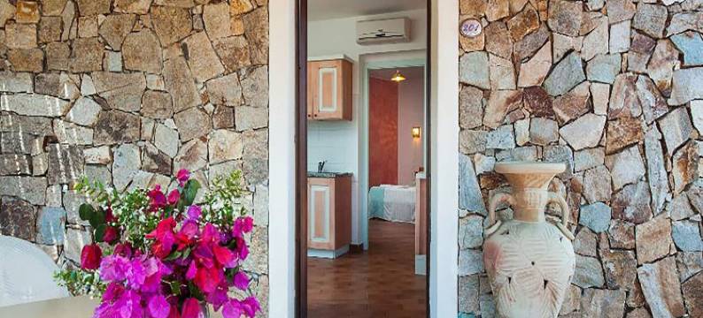 带泳池的海滨隐居处(Coastal Hideaway with Pool)图片