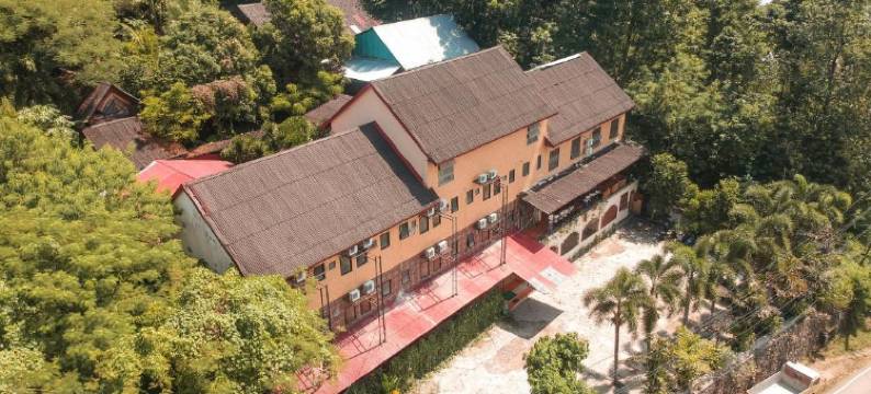 希恩特洛芭揪酒店(Centro Bajo Hotel & Resto)图片