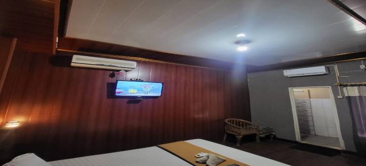 OYO 95110 Eksklusif 家庭旅馆(伊斯兰教法)(OYO 95110 Eksklusif Gueshouse Syariah)图片