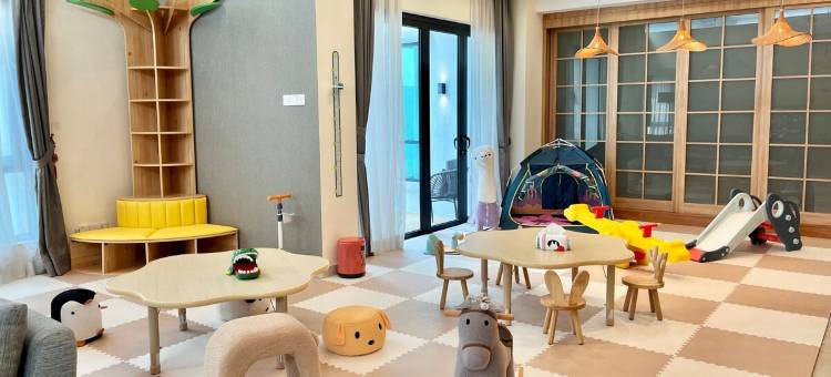【怡保亲子民宿】Cheekaaboo｜泳池＋儿童游乐区｜6房带浴缸(【Ipoh Family Villa】Cheekaaboo｜Private Pool + Kids Play Area｜6BR with Bathtub)图片