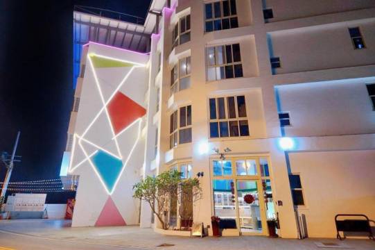 后丽安心亲子时尚旅宿