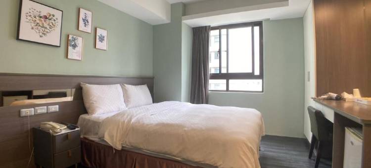 斑鳩巢行旅图片