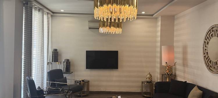 Casa Reina Apartments Gulberg III (Apt 105)图片