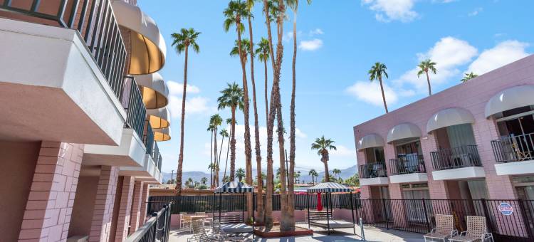 棕榈沙漠套房(Palm Desert Suites)图片