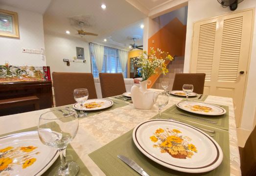 Eden Residence Bukit Beruang by Jeffery Lam Home Management Hotel Overview