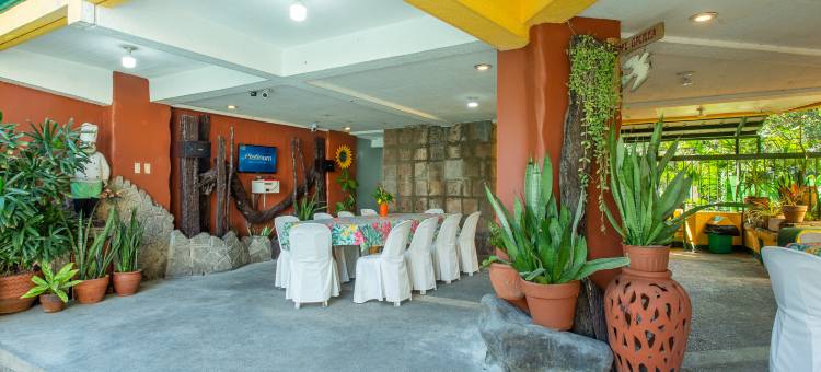 Yahweh's Spring Retreat and Resort Pansol Laguna图片