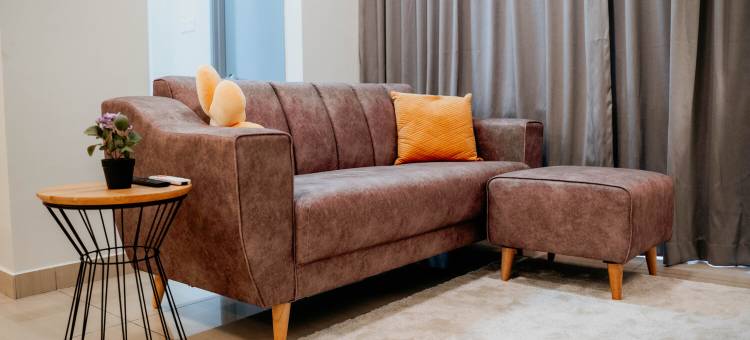 Mount Austin Muji Style 4 pax Deluxe Room图片