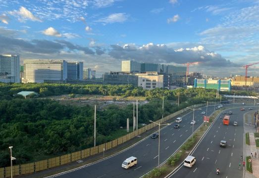 MOA Queen bed unit with Balcony &Wifi near Okada 8J Hotel Overview