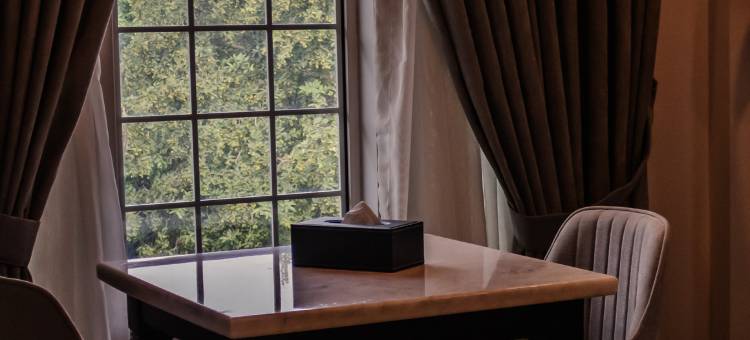 Chirani Signature Hotel图片