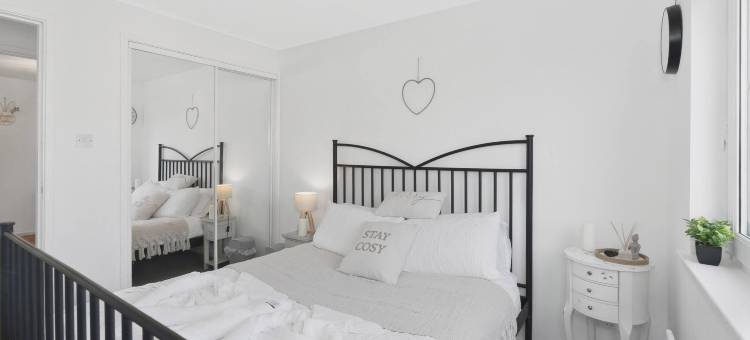 索顿两卧室 | 免费私人停车位 | 有轨电车沿线 公寓(Saughton 2BR | Free Private Parking | Near Tram)图片