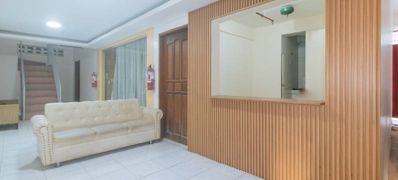 RedDoorz @ FCCG GoldMoon Boutique Hotel图片